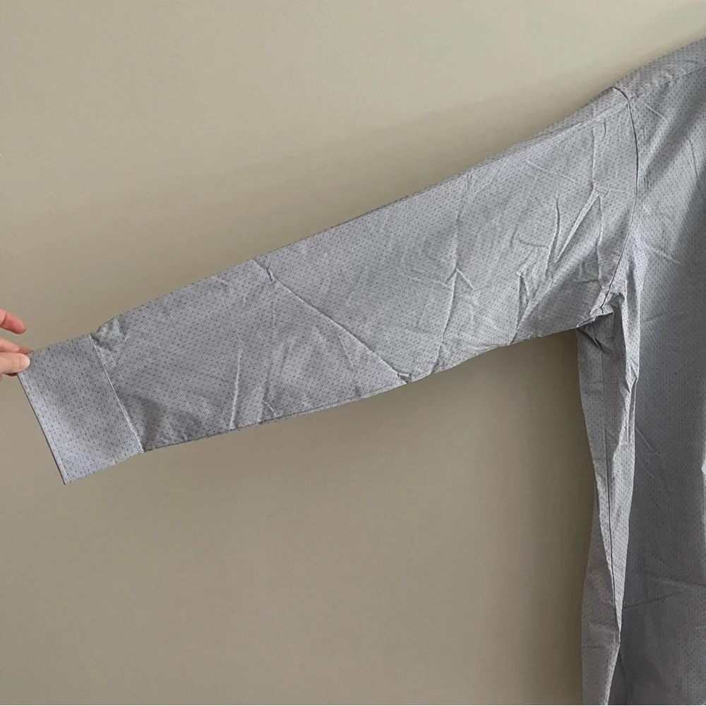 NWT Shaquille O’Neall Button-Up Shirt